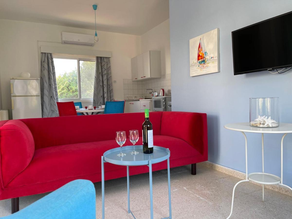 Appartamento Light & Blue Gardens Protaras Esterno foto